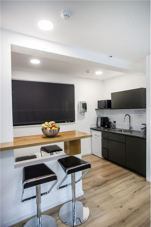 Spacing 3 חדרי משרד נפרדים להשכרה בקיבוץ גליל ים