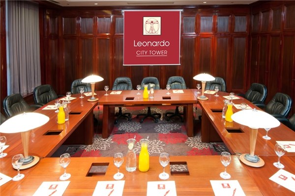 Leonardo City Tower Hotel