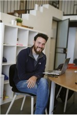 Restreet Shlomtsiyon A warm table