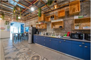 חלל עבודה ברחובות וורקפלוס רחובות