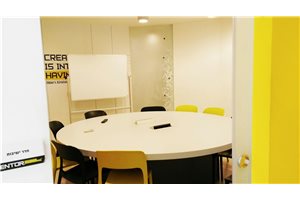 Meeting rooms in Mentor College